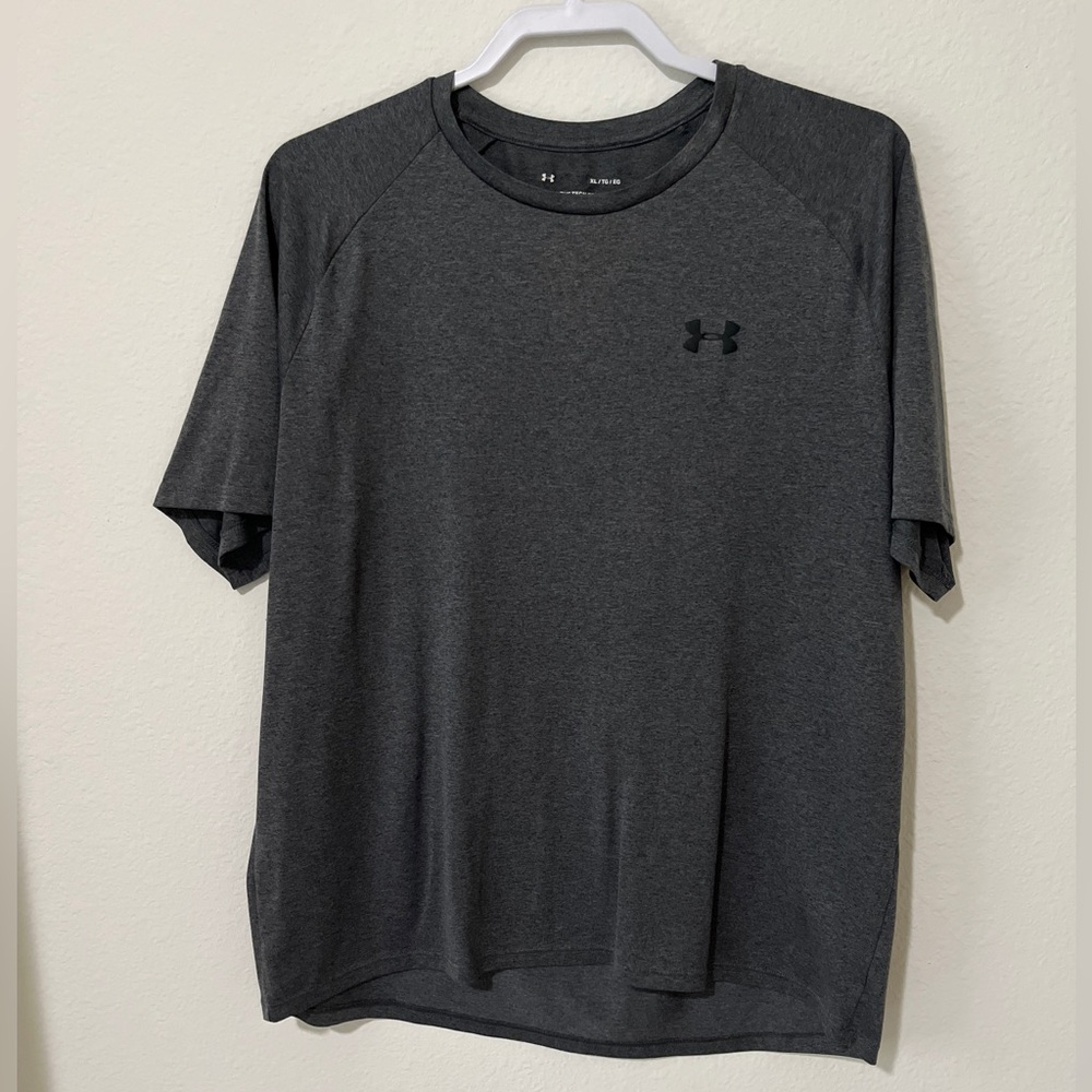 The Tech Tee by Under Armour XL